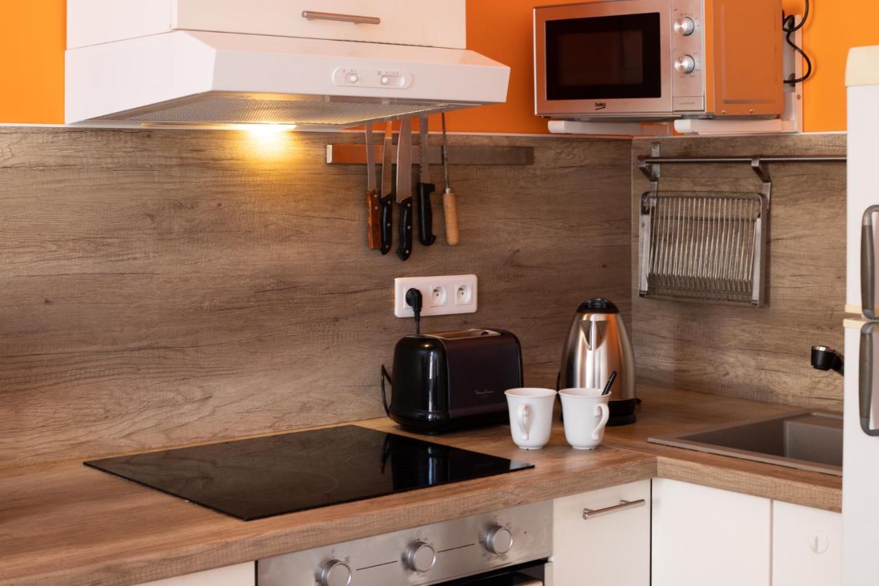 La Fontaine Neuve-Avallon-5 Personnes-1 Chambre-3 Lits-Parking-Wifi Exterior foto